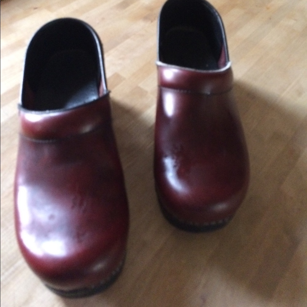 Sandlot Clogs