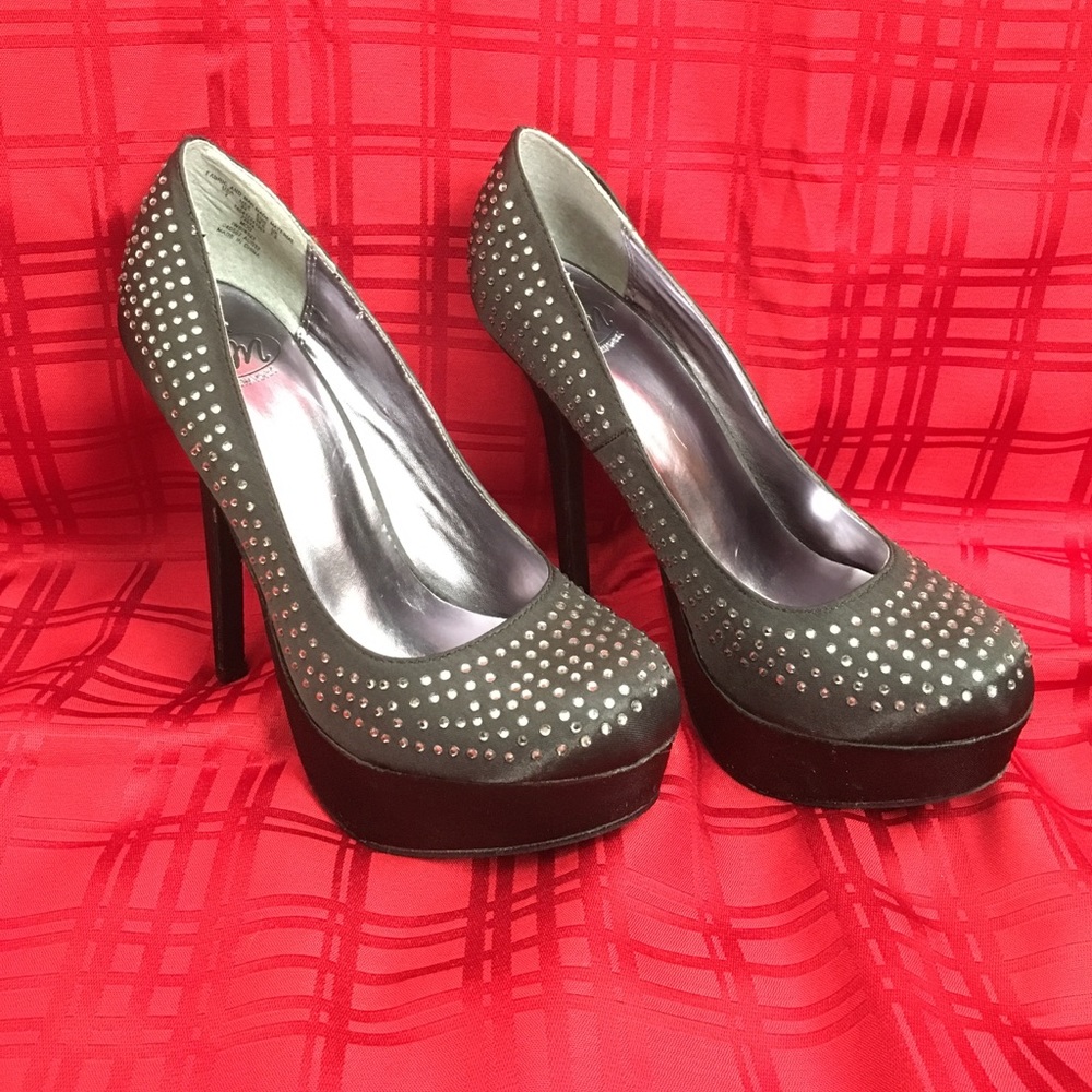Sexy 5 1/2" Stilettos