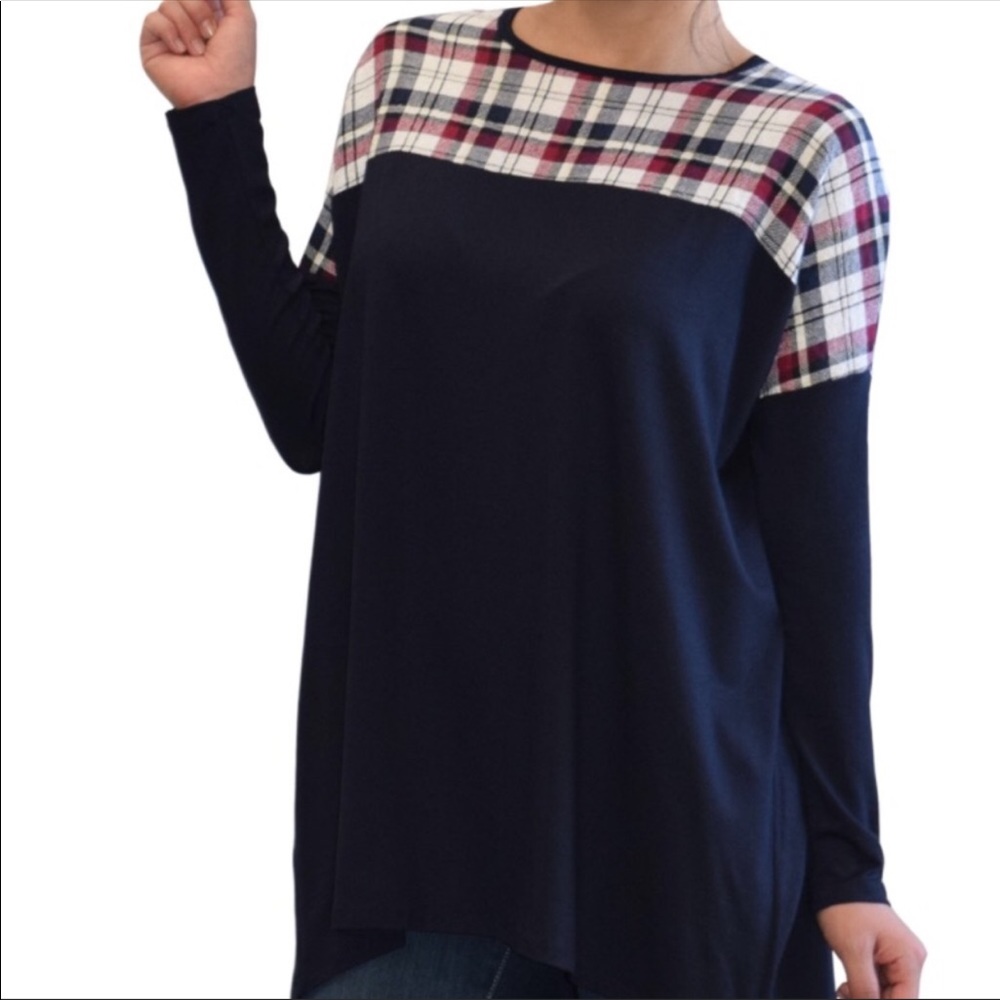NWT Plaid Long Sleeve Tunic Top