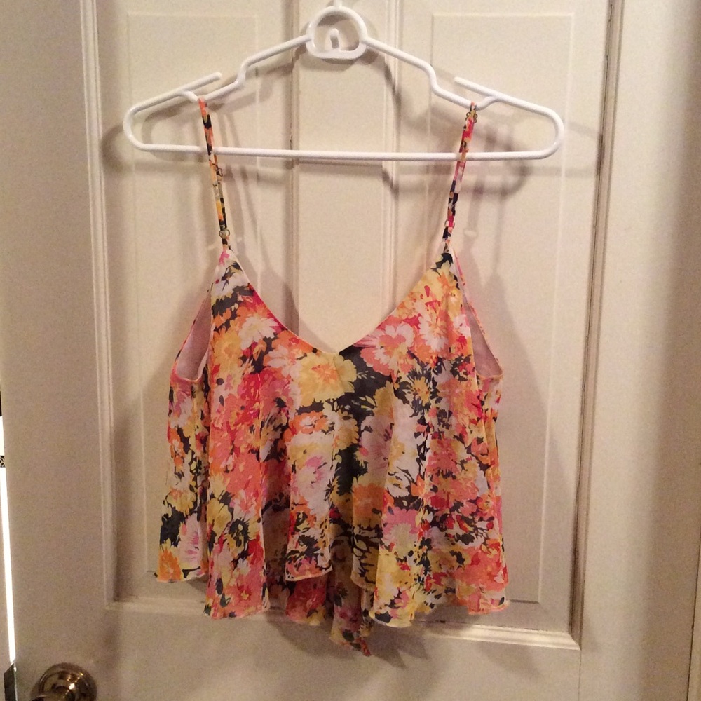 Love Tree floral crop top