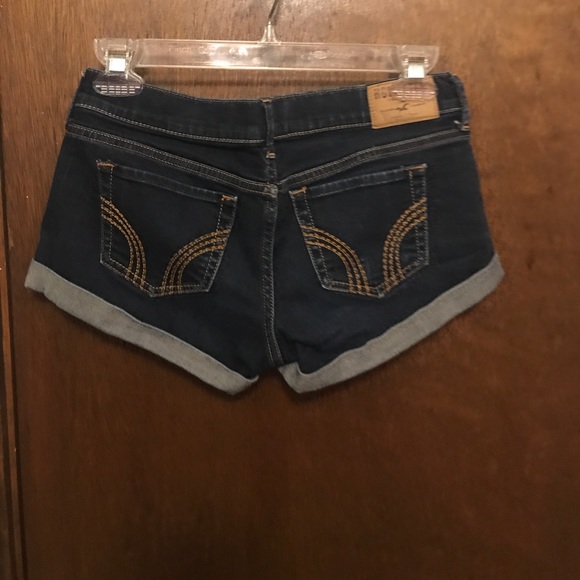 Hollister shorts - Picture 2 of 2