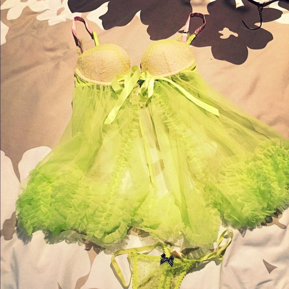 Victoria's Secret nightie🎁🎁firm price
