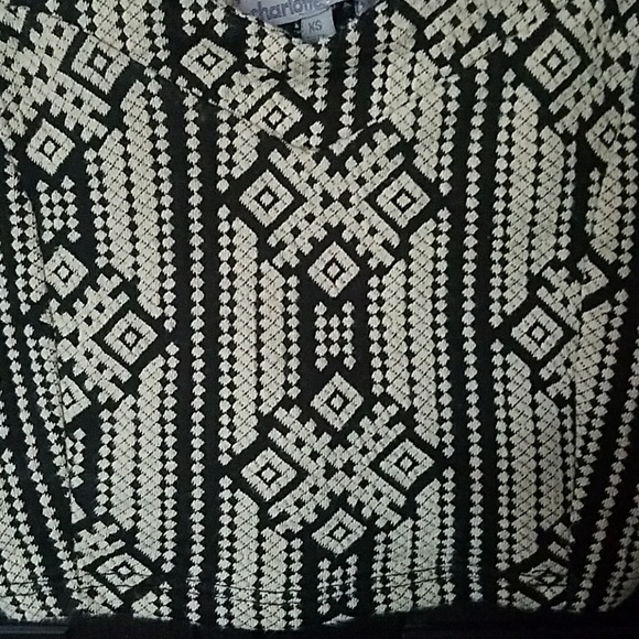 Charlotte Russe XS crop top - Picture 4 of 4