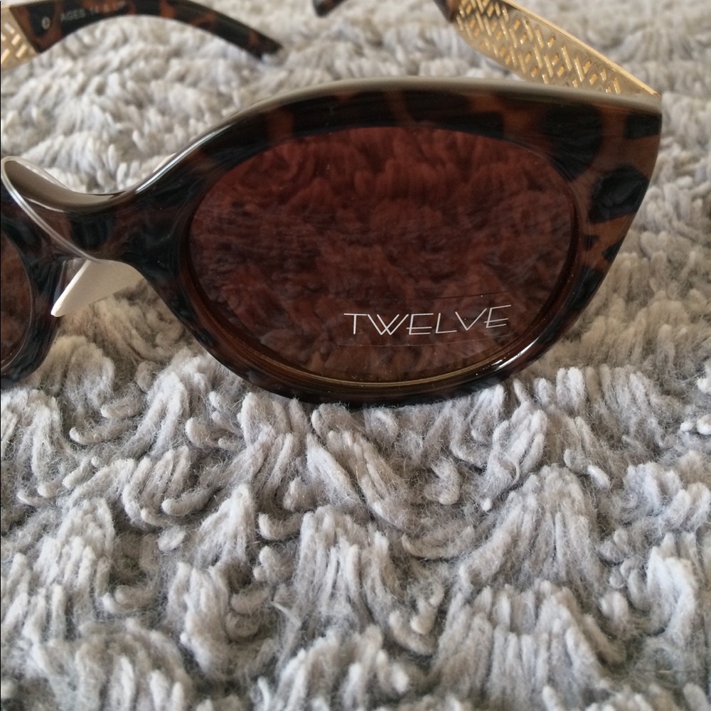 Brand New TWELVE Tortoise Brown & Gold Sunnies - Picture 6 of 6