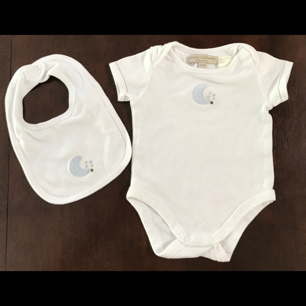 Wendy Bellissimo Moon and Stars Onesie and Bib Set