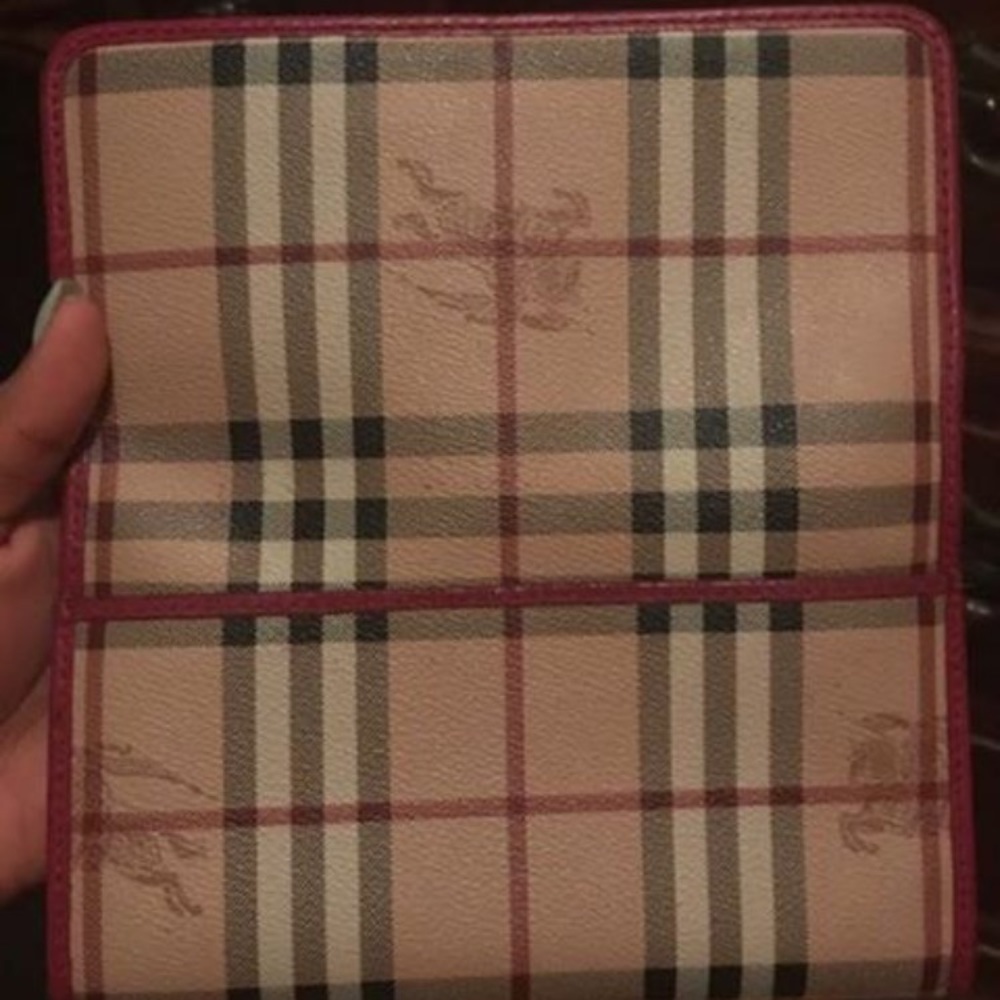 Burberry wallet