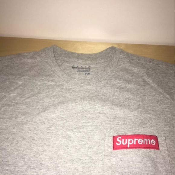 T shirt men's medium - Picture 2 of 2