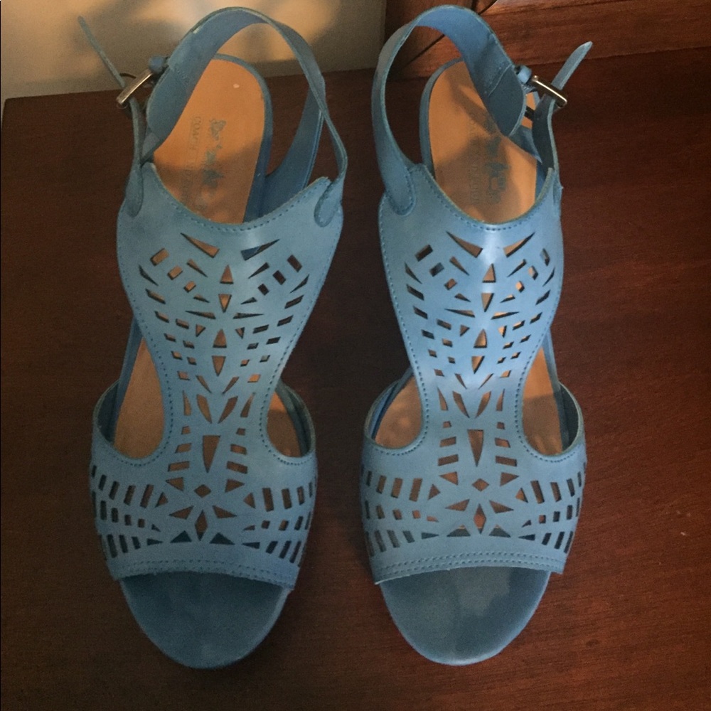 Wedge heel sandal