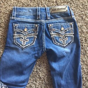 size 25 rock revivals