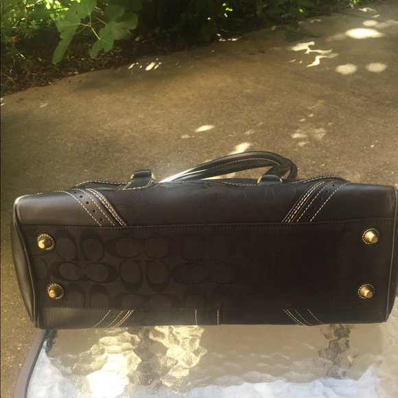 Coach signature Satchel black leather white thread - Picture 5 of 8