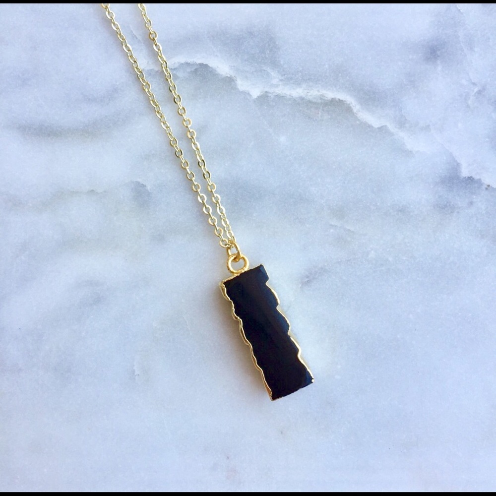 🆕ETCHED BLACK ONYX NECKLACE