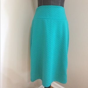 LuLaRoe Cassie skirt