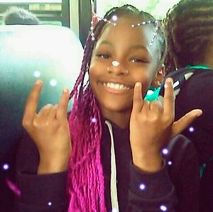 Meet your Posher, Qasra