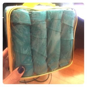 Sleep Styler - Long Hair. NEVER USED