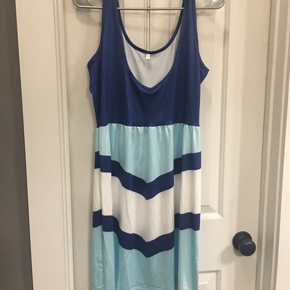 Dress - Picture 1 of 1