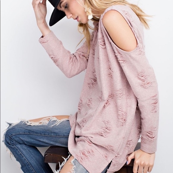 1SMALL ONLY Distressed Cold Shoulder- RED BEAN - Picture 5 of 6