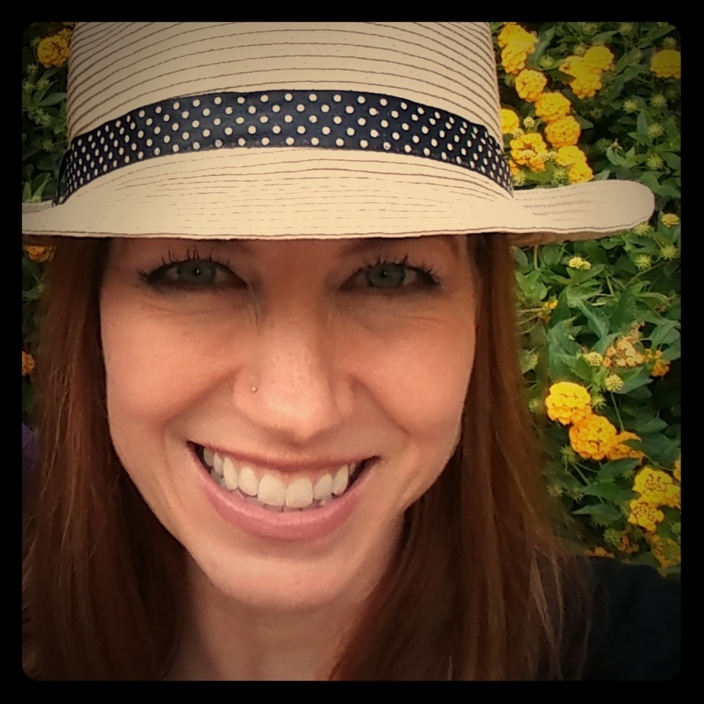 Meet your Posher, Leaza