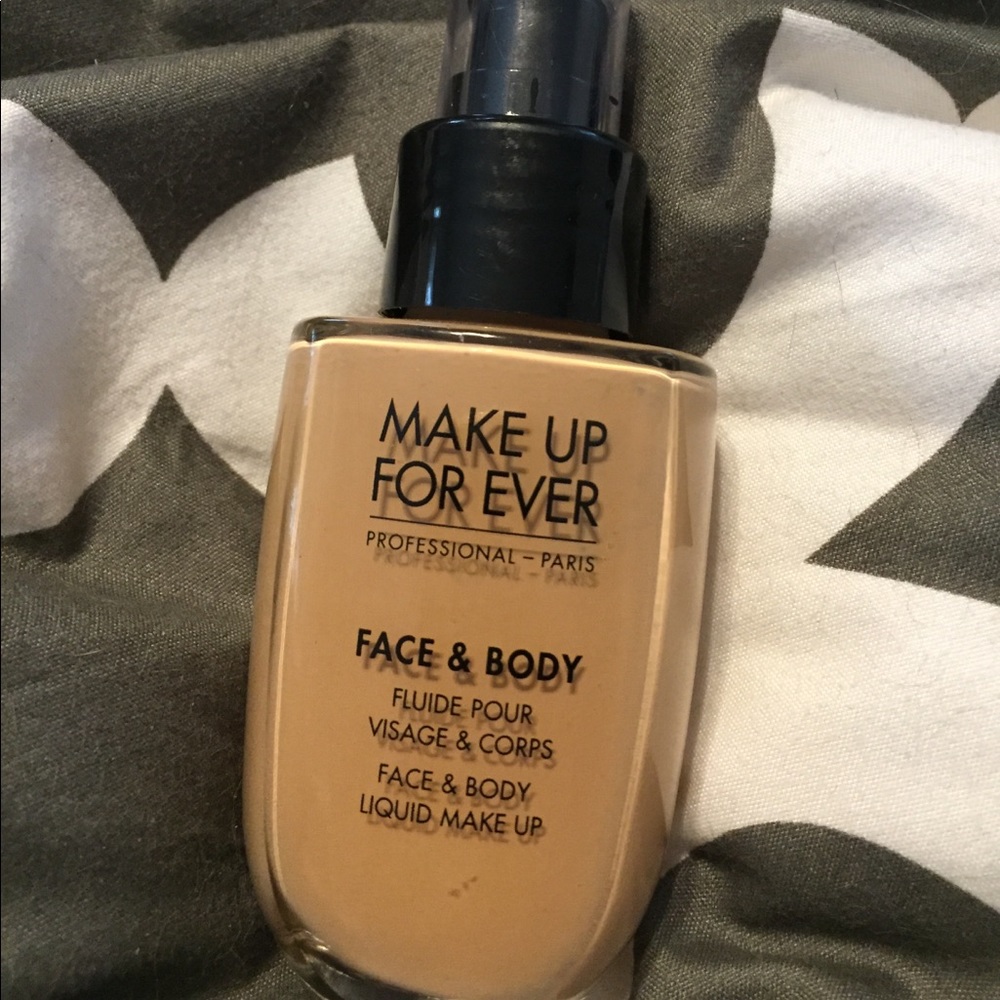 Brand new Makeup Forever Face and Body foundation