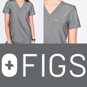 💕SOLD💕 Figs Scrub Top