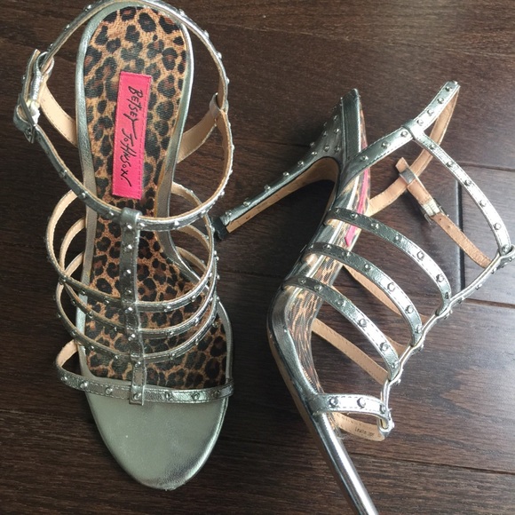 Betsey Jonhson sandals - Picture 1 of 6