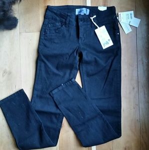 NWT Jolt Dark Wash Jeans