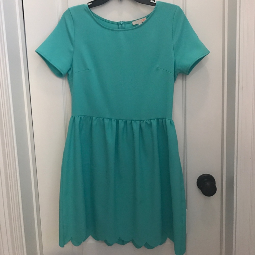 Scalloped short sleeve dress