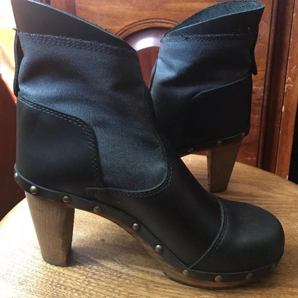 sanita ankle boots