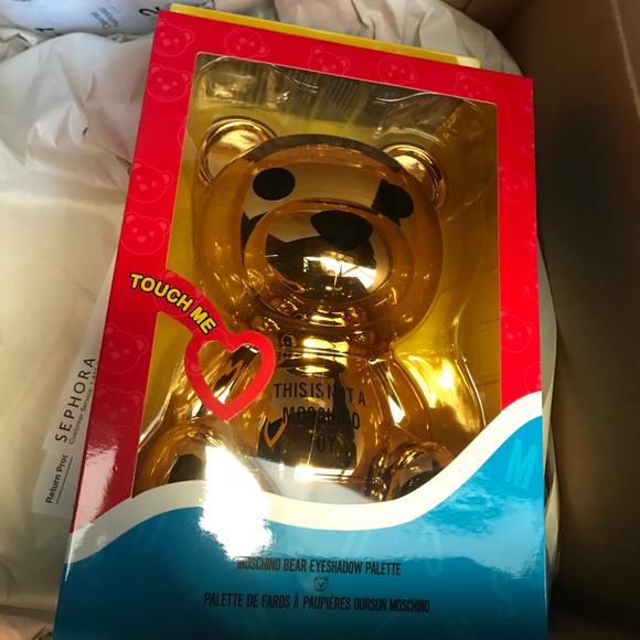 Sephora Collection Moschino + Sephora Bear Eyeshadow Palette