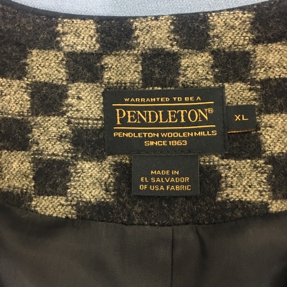 Pendleton wool coat - Picture 2 of 4