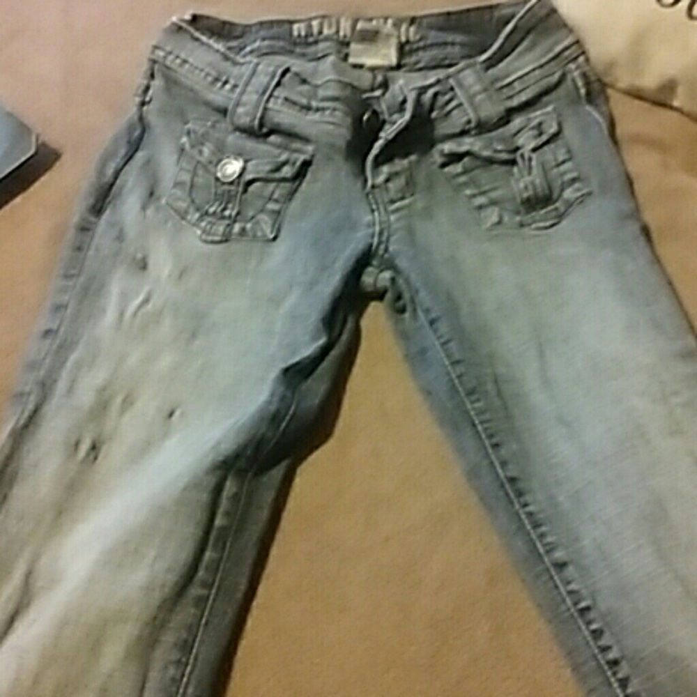 Jeans