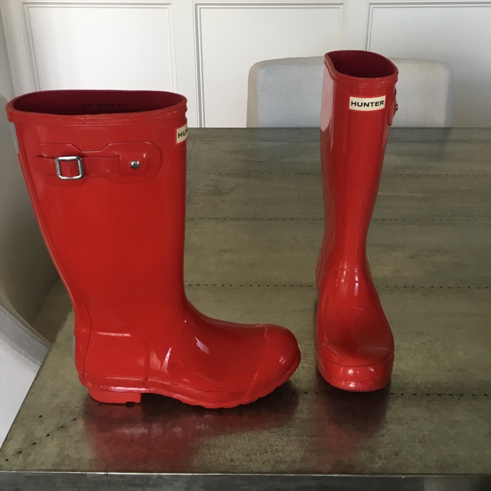 Hunter red glossy rain boots