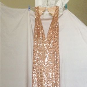 Formal dress with sequin detailed