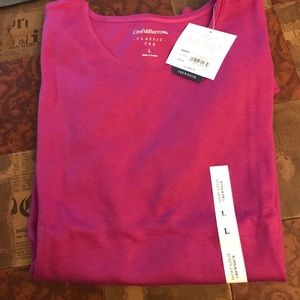 Crewneck shirt sleeve tshirt