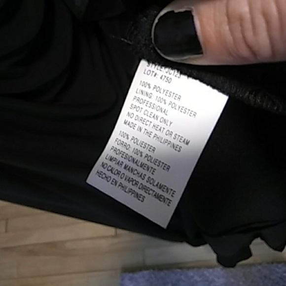 Black floor length dress - Picture 6 of 6