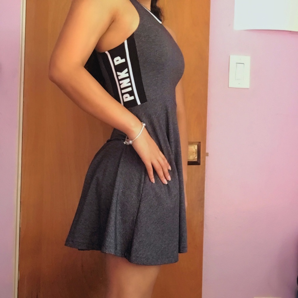 Pink Power! Victoria's Secret Gray Skater Dress 🐨