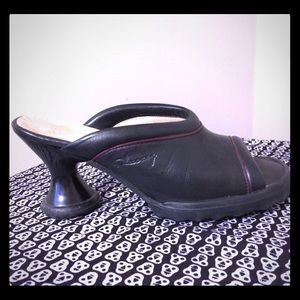 John Fleuvog Minis Dede Slide On Pumps_RESERVED