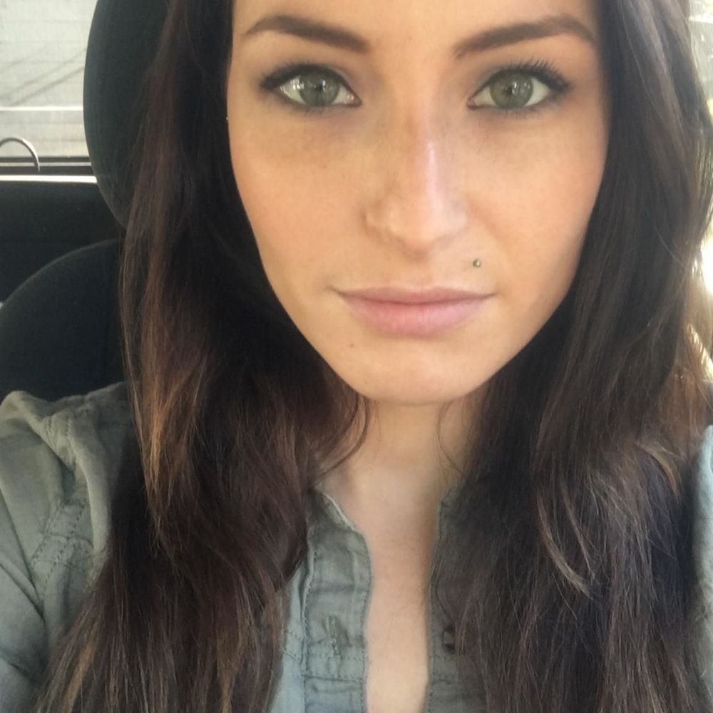 Meet your Posher, Amy lynn