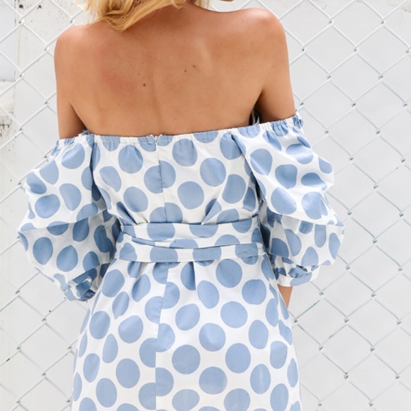 ๐ปNew Item Off shoulder puff sleeve dress๐ป - Picture 3 of 7