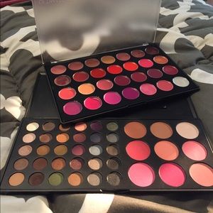 BH Cosmetics eyeshadow and lipstick palette bundle