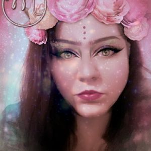 Meet your Posher, Cherie