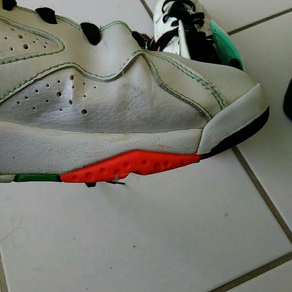 Retro Jordans - Picture 3 of 4