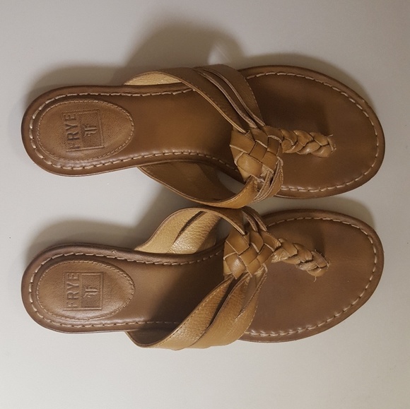 Frye Carson Twisted Thong Sandal - Picture 3 of 5