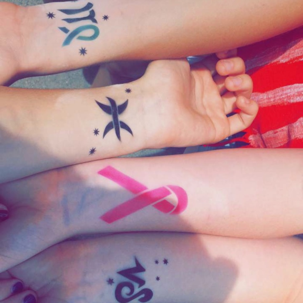 Meet your Posher, Abbyclare