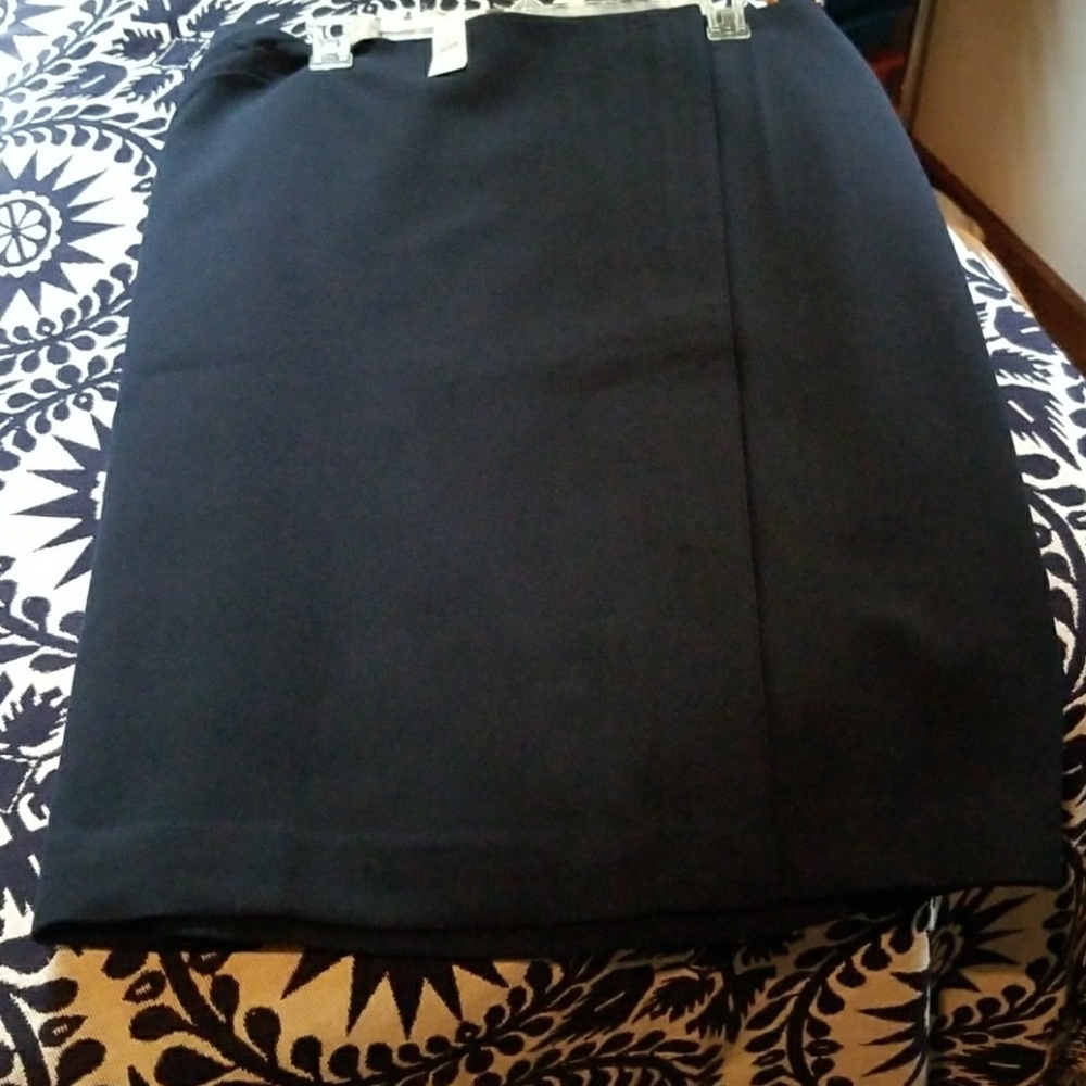 NWT Size 14 Talbots Navy Blue Skirt Side/Front Zip