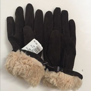 New w/ tags 100% leather gloves by JACOB ASHIEG