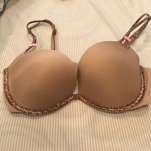 Victoria's Secret nude push-up bra