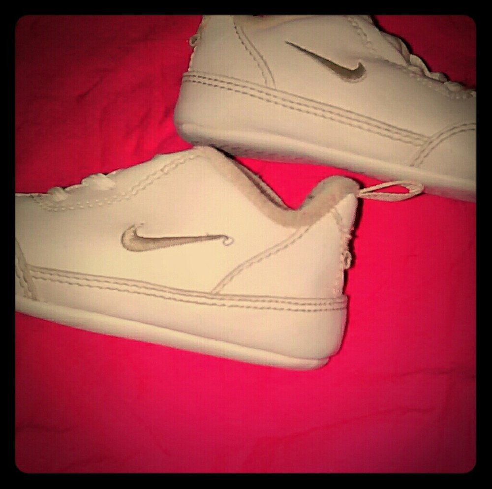 Baby nikes