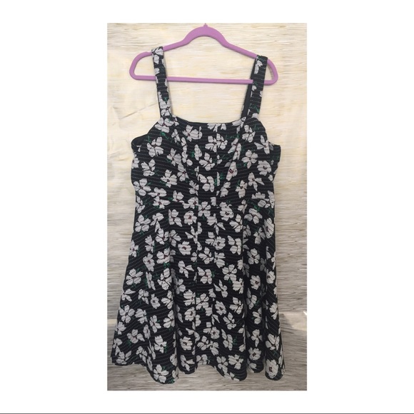 torrid Dresses & Skirts - Torrid floral strap dress