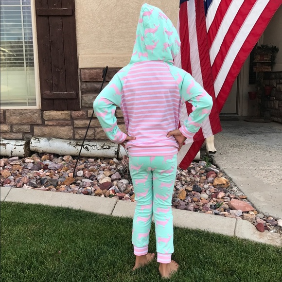 << Mint & Pink Little Girl Deer & Stripes Outfit > - Picture 3 of 5