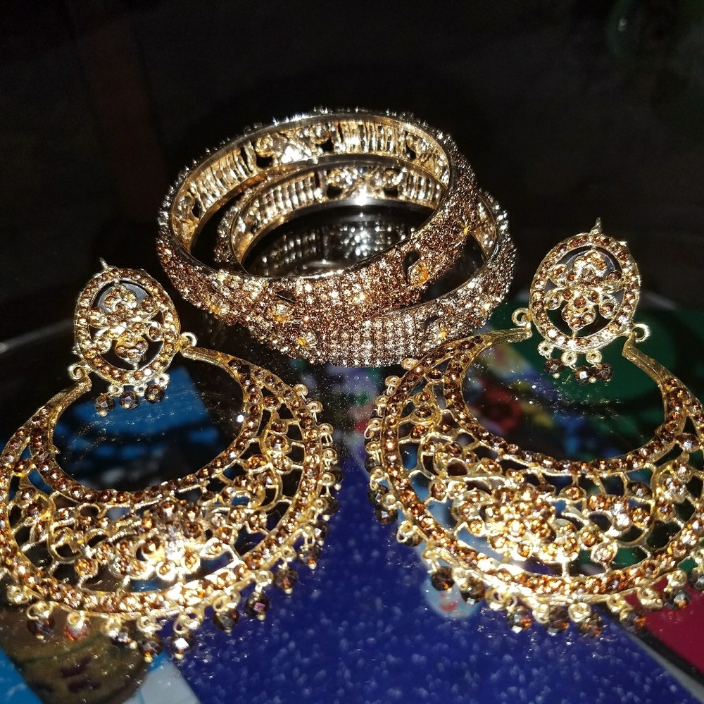 Bangles and earings